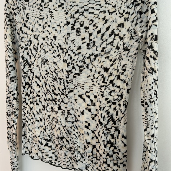 FP Movement Lightweight Pattern Layer - Picture 2 of 5